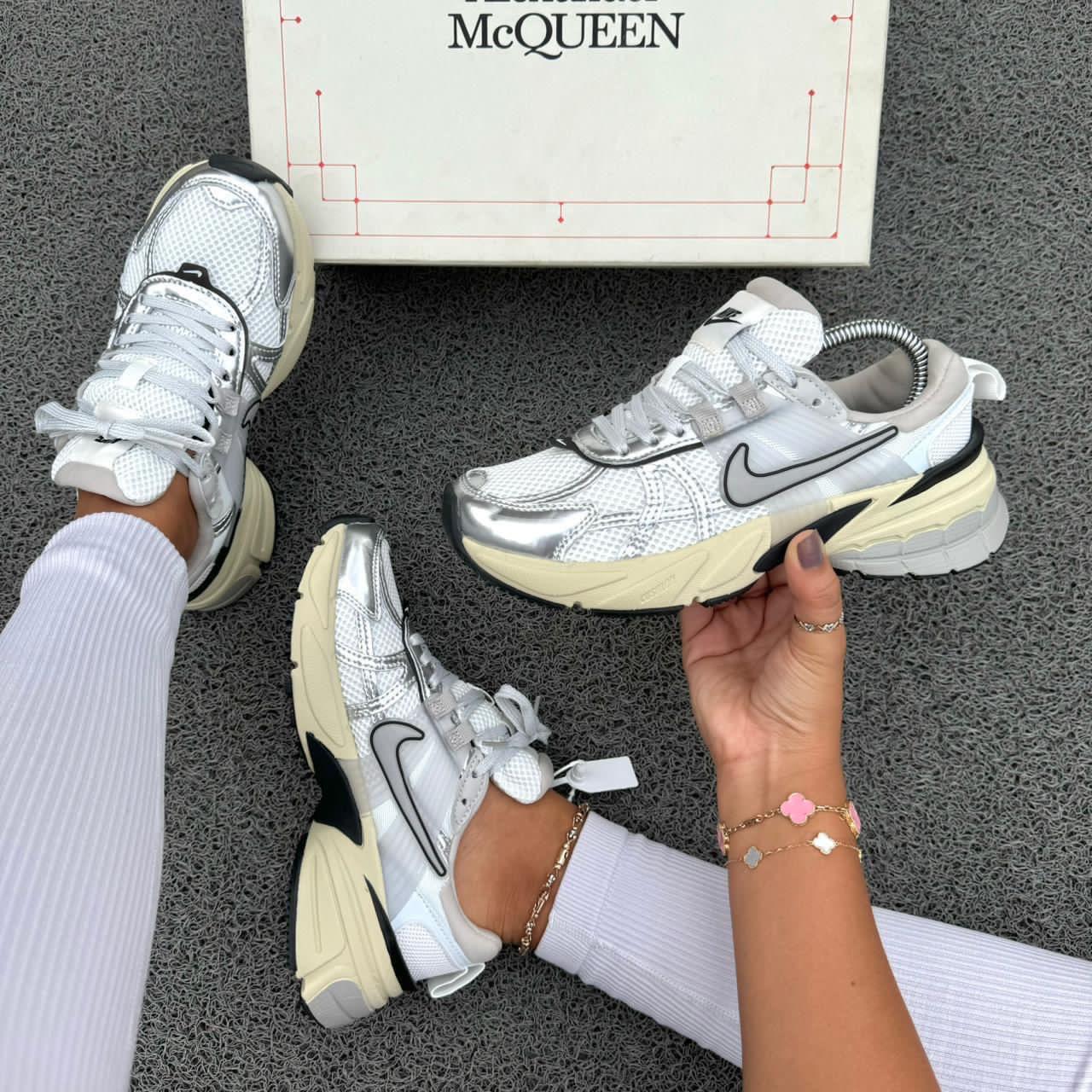 TENIS NIKE V2K RUN UNISEX