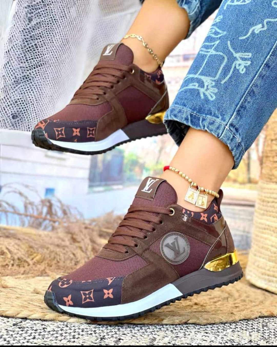 TENIS LOUIS VUITTON RUN AWAY DISEÑO FEMENINO